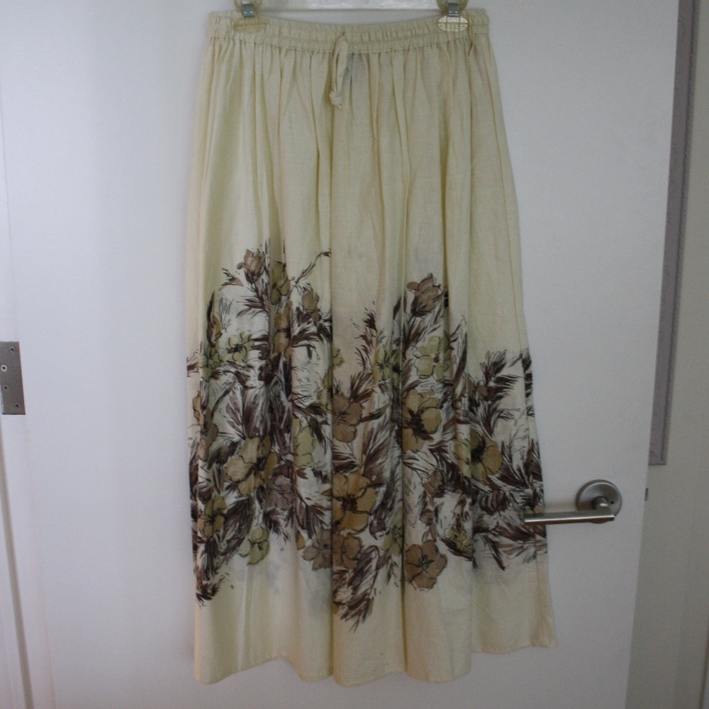 Vtg 100% Cotton floral midi skirt cream drawstring